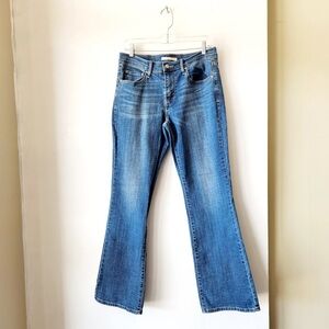 Levi's 515 Bootcut Jeans - size 8